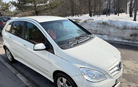 Mercedes-Benz B-Класс, 2011 год, 850 000 рублей, 8 фотография