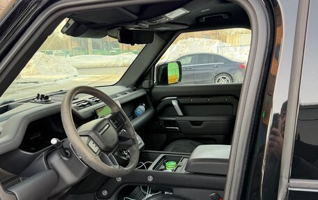 Land Rover Defender II, 2023 год, 18 500 000 рублей, 3 фотография