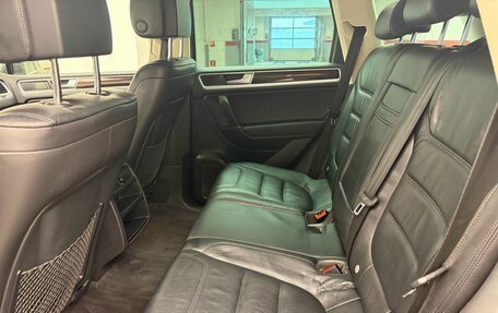 Volkswagen Touareg III, 2015 год, 3 249 900 рублей, 13 фотография