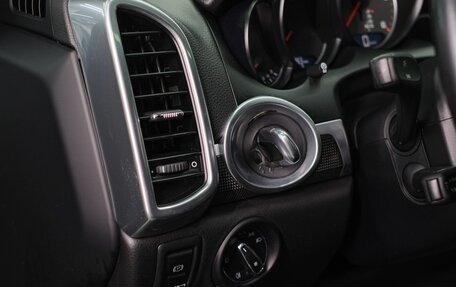 Porsche Cayenne III, 2015 год, 7 000 000 рублей, 16 фотография