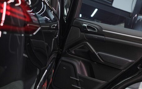 Porsche Cayenne III, 2015 год, 7 000 000 рублей, 26 фотография