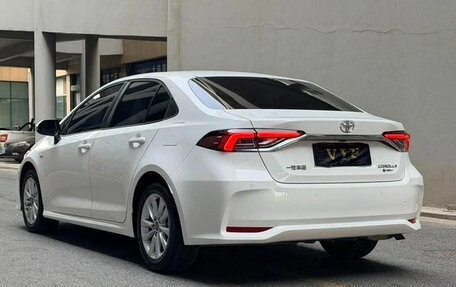 Toyota Corolla, 2022 год, 1 500 000 рублей, 4 фотография