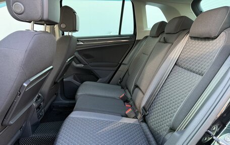 Volkswagen Tiguan II, 2017 год, 2 370 000 рублей, 11 фотография