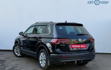 Volkswagen Tiguan II, 2017 год, 2 370 000 рублей, 7 фотография