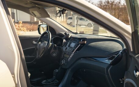 Hyundai Santa Fe III рестайлинг, 2013 год, 2 000 000 рублей, 19 фотография