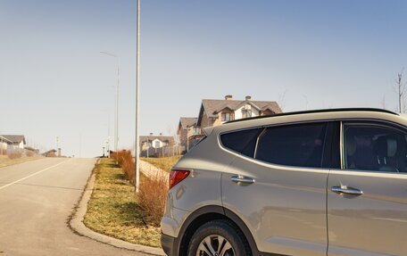 Hyundai Santa Fe III рестайлинг, 2013 год, 2 000 000 рублей, 12 фотография