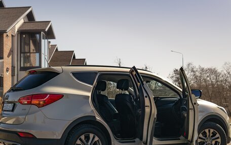 Hyundai Santa Fe III рестайлинг, 2013 год, 2 000 000 рублей, 17 фотография