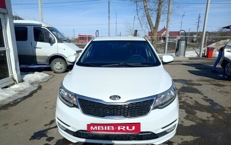 KIA Rio III рестайлинг, 2015 год, 1 060 000 рублей, 3 фотография