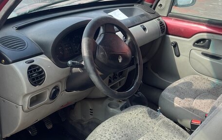 Renault Kangoo II рестайлинг, 2004 год, 100 000 рублей, 12 фотография