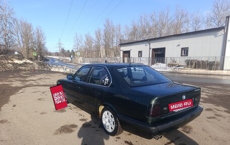 BMW 5 серия, 1989 год, 350 000 рублей, 4 фотография