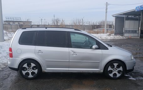 Volkswagen Touran III, 2006 год, 480 000 рублей, 6 фотография