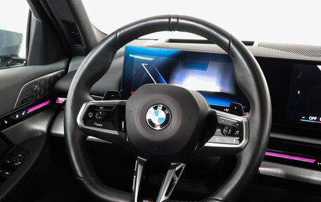 BMW 5 серия, 2024 год, 7 777 000 рублей, 13 фотография