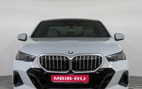 BMW 5 серия, 2024 год, 7 777 000 рублей, 3 фотография