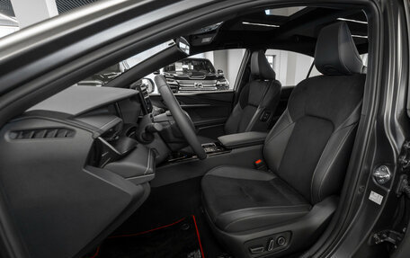 Toyota Camry, 2025 год, 4 690 000 рублей, 9 фотография