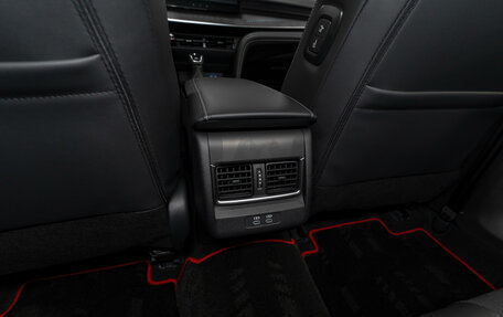 Toyota Camry, 2025 год, 4 690 000 рублей, 15 фотография