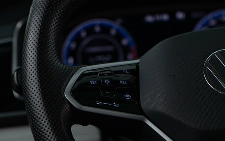 Volkswagen Tiguan II, 2021 год, 4 107 444 рублей, 15 фотография