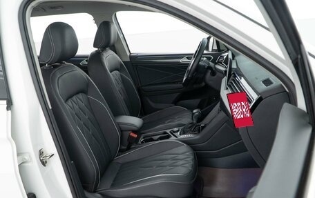 Volkswagen Tiguan II, 2021 год, 4 107 444 рублей, 8 фотография