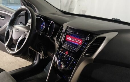 Hyundai i30 II рестайлинг, 2014 год, 1 088 000 рублей, 10 фотография