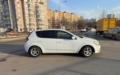 KIA cee'd I рестайлинг, 2011 год, 605 000 рублей, 7 фотография