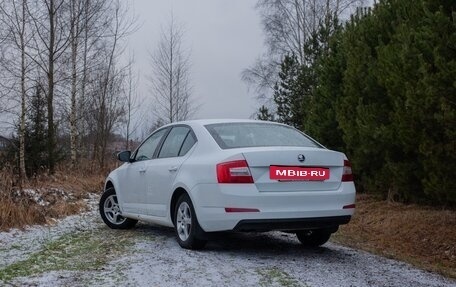 Skoda Octavia, 2015 год, 915 000 рублей, 3 фотография