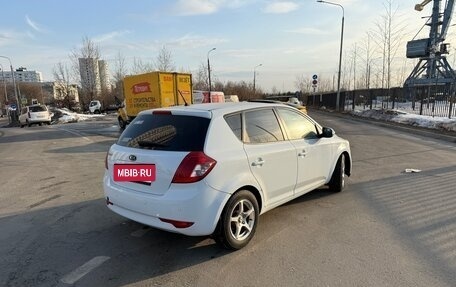 KIA cee'd I рестайлинг, 2011 год, 605 000 рублей, 6 фотография