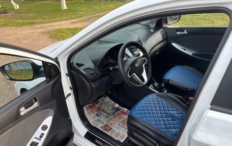 Hyundai Solaris II рестайлинг, 2012 год, 715 000 рублей, 7 фотография