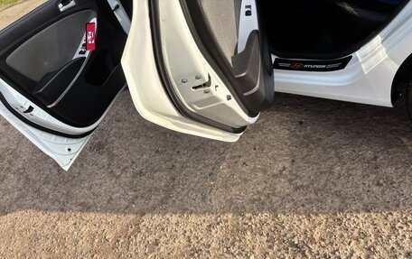 Hyundai Solaris II рестайлинг, 2012 год, 715 000 рублей, 9 фотография