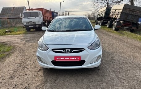 Hyundai Solaris II рестайлинг, 2012 год, 715 000 рублей, 14 фотография