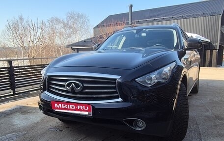 Infiniti FX II, 2012 год, 2 100 000 рублей, 2 фотография