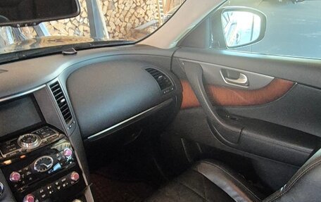 Infiniti FX II, 2012 год, 2 100 000 рублей, 6 фотография