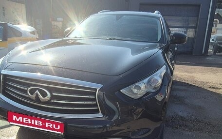 Infiniti FX II, 2012 год, 2 100 000 рублей, 10 фотография