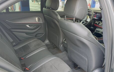 Mercedes-Benz E-Класс, 2020 год, 4 650 000 рублей, 17 фотография