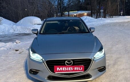 Mazda Axela, 2018 год, 1 300 000 рублей, 2 фотография