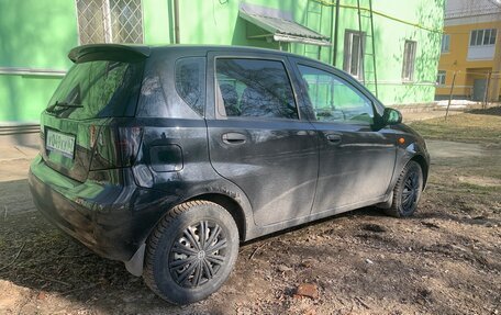 Daewoo Kalos, 2003 год, 400 000 рублей, 2 фотография