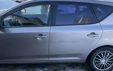 KIA cee'd I рестайлинг, 2008 год, 600 000 рублей, 6 фотография