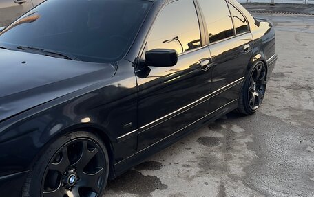 BMW 5 серия, 2000 год, 590 000 рублей, 2 фотография