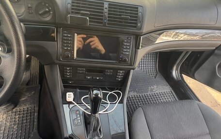 BMW 5 серия, 2000 год, 590 000 рублей, 19 фотография