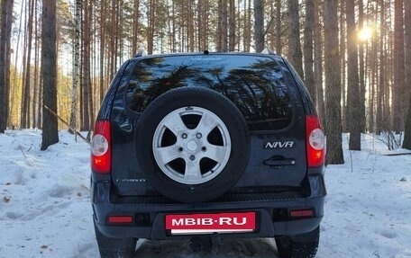 Chevrolet Niva I рестайлинг, 2012 год, 550 000 рублей, 7 фотография