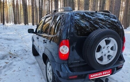 Chevrolet Niva I рестайлинг, 2012 год, 550 000 рублей, 6 фотография