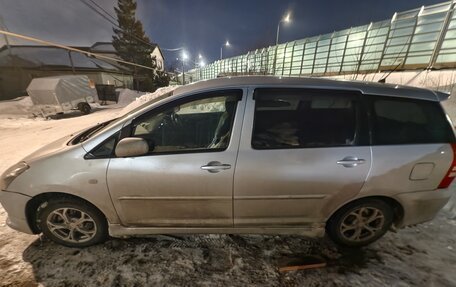 Toyota Wish II, 2005 год, 830 000 рублей, 3 фотография