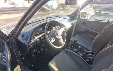 Chevrolet Niva I рестайлинг, 2017 год, 530 000 рублей, 3 фотография