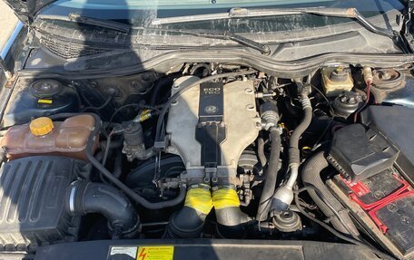 Opel Omega B, 2000 год, 350 000 рублей, 10 фотография