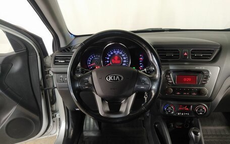 KIA Rio III рестайлинг, 2013 год, 899 000 рублей, 15 фотография
