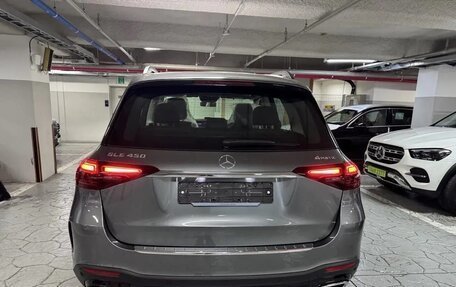 Mercedes-Benz GLE, 2025 год, 14 300 000 рублей, 5 фотография