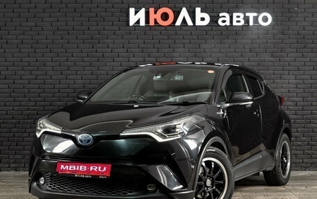 Toyota C-HR I рестайлинг, 2018 год, 2 370 000 рублей, 1 фотография