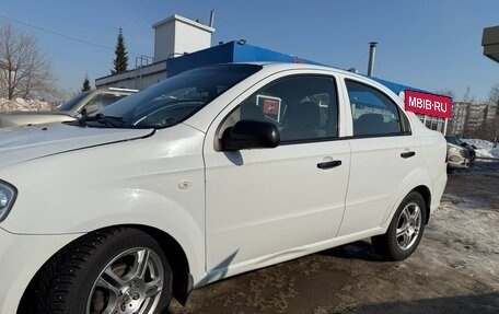 Chevrolet Aveo III, 2011 год, 400 000 рублей, 1 фотография