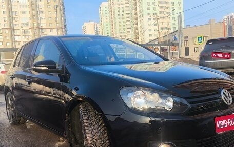 Volkswagen Golf VI, 2011 год, 900 000 рублей, 1 фотография