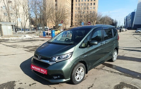 Honda Freed II, 2019 год, 1 850 000 рублей, 2 фотография