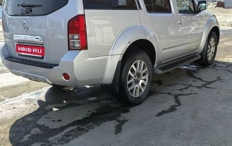 Nissan Pathfinder, 2012 год, 2 100 000 рублей, 6 фотография