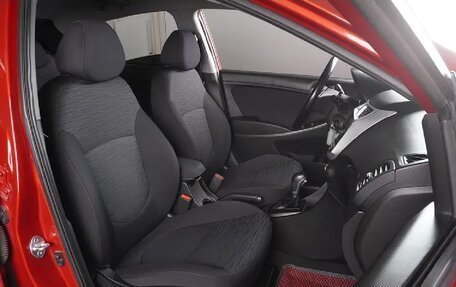 Hyundai Solaris II рестайлинг, 2015 год, 1 200 000 рублей, 9 фотография